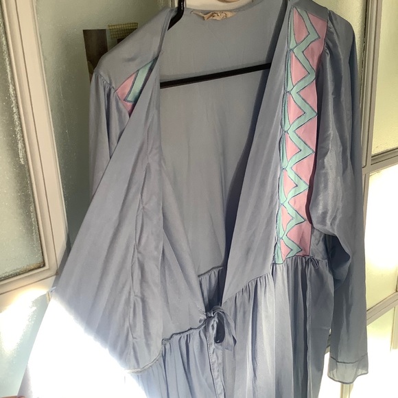 *SOLD* Beautiful vintage night gown 💖 - Picture 13 of 13